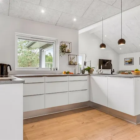 Holiday home Frederikke - 990m From The Sea By Interhome