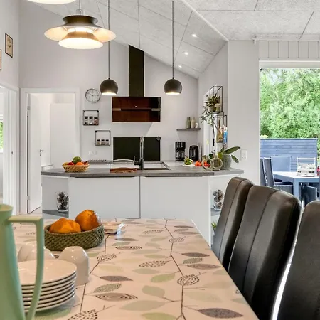 Frederikke - 990m From The Sea By Interhome Bindslev