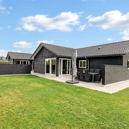 Frederikke - 990m From The Sea By Interhome Holiday home